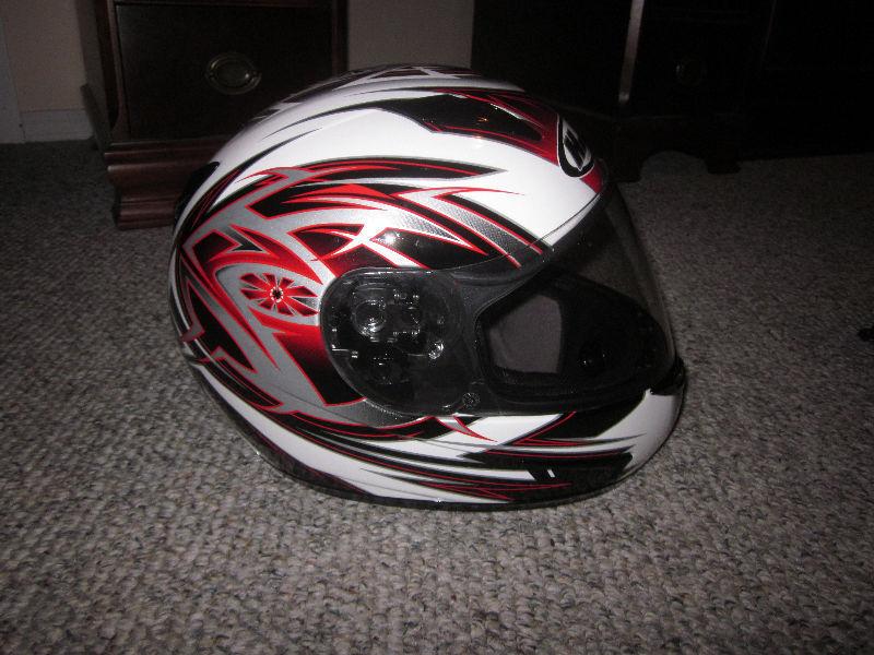 HJC Medium Motorcycle helmet (GREAT SHAPE)