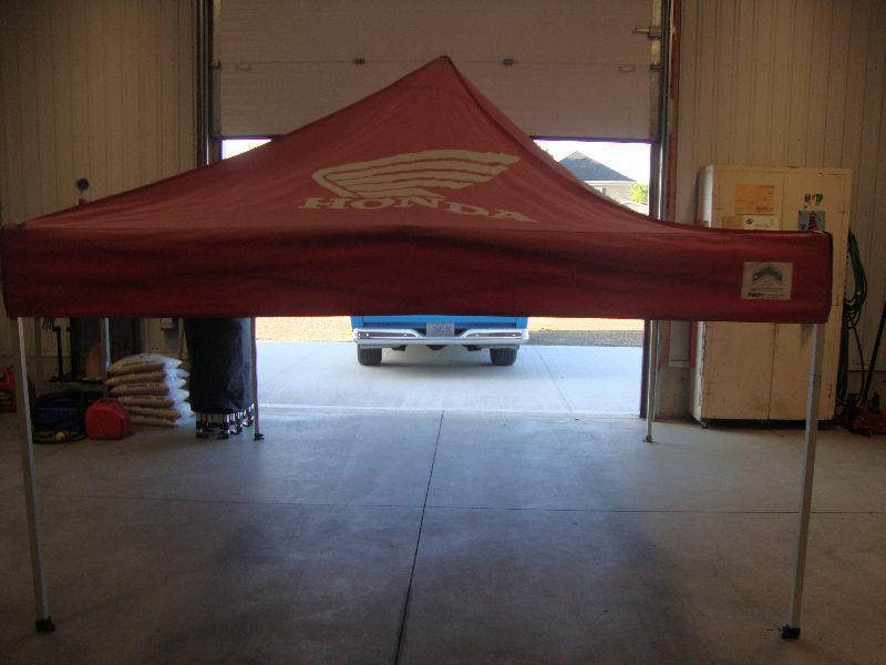 10x10 Honda tent Caravan Ez-up