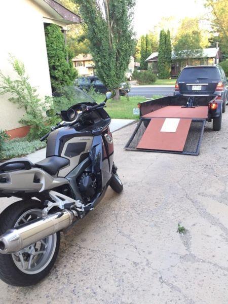Motorcycle trailer