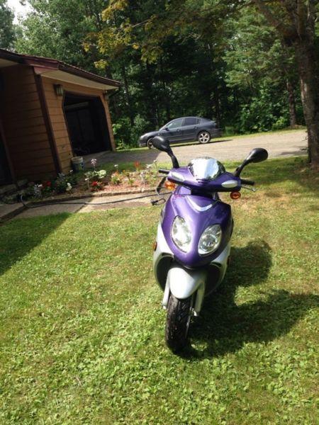 150cc scooter