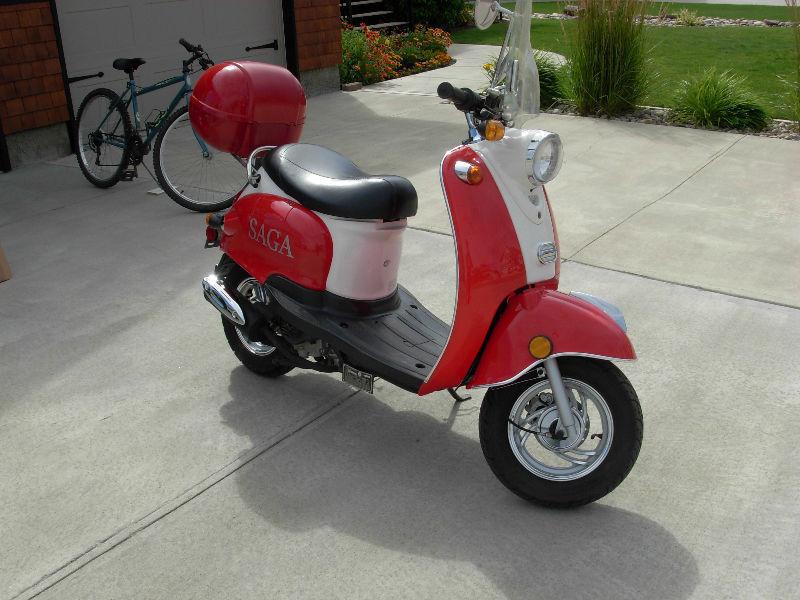 Saga 49 cc scooter