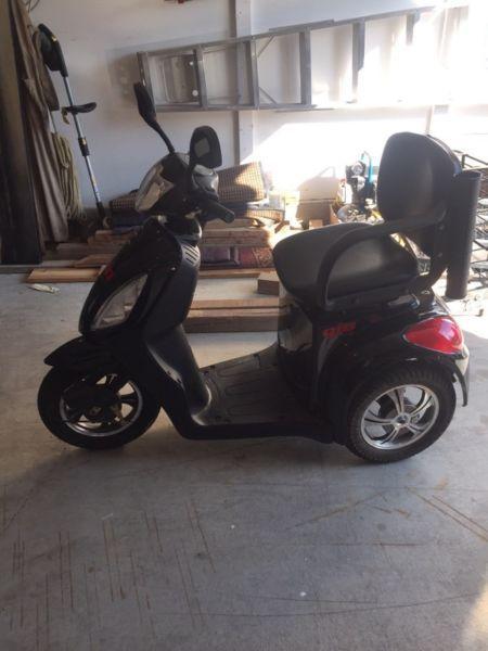 3 Wheel Scooter