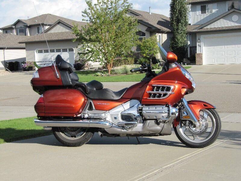 For sale or Trade: 2007 Goldwing GL1800