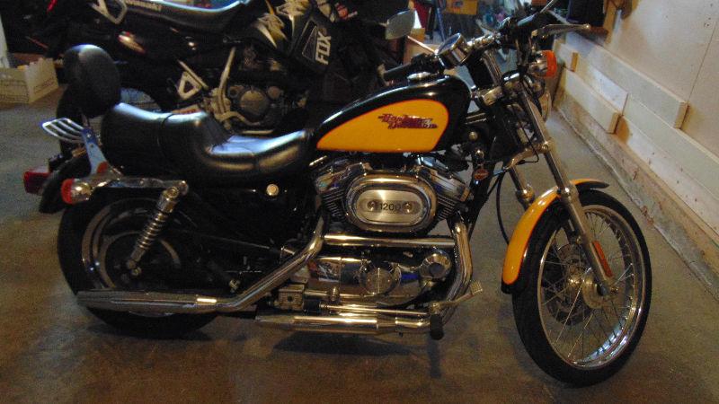 2001 HD Sportster 1200XLC - New tires and brake pads