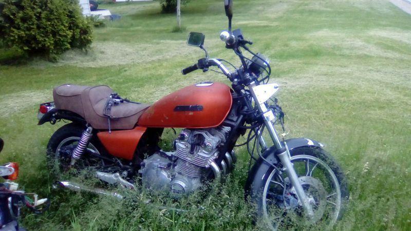 Kawasaki 1100 for 500$