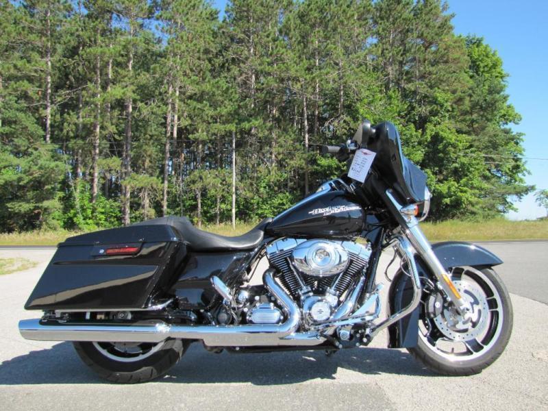 2013 Harley-Davidson® FLHX103 - STREET GLIDE