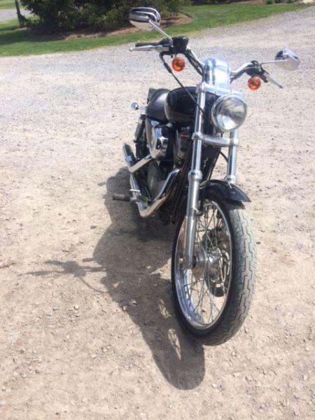 2004 Harley Davidson Sportster 883 Custom