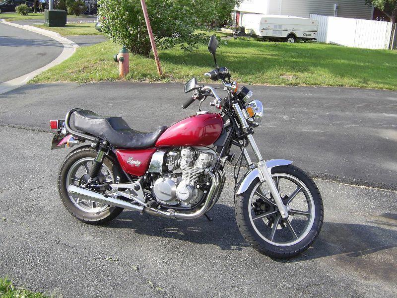 1984 Kawasaki 550 Spectre