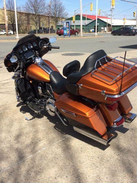 2014 Harley-Davidson FLHTK Electra Glide Ultra Limited