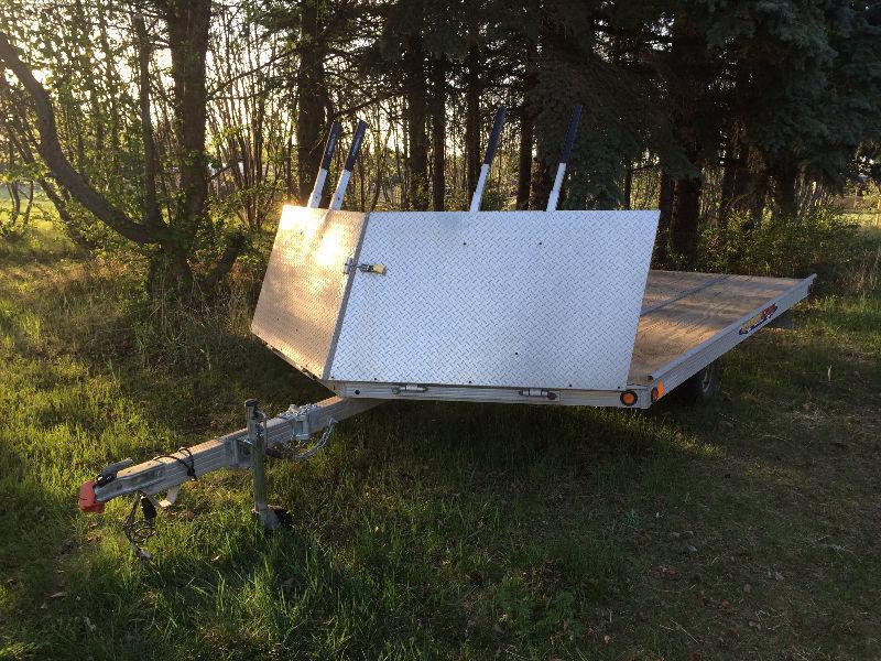 2007 Newmans SledBed 13' Aluminum Drive On/Off Trailer