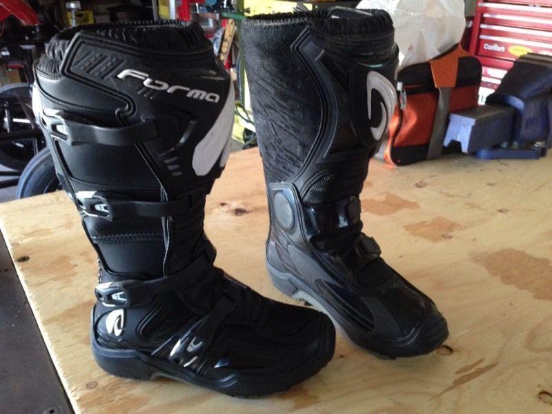Youth forma mx boots