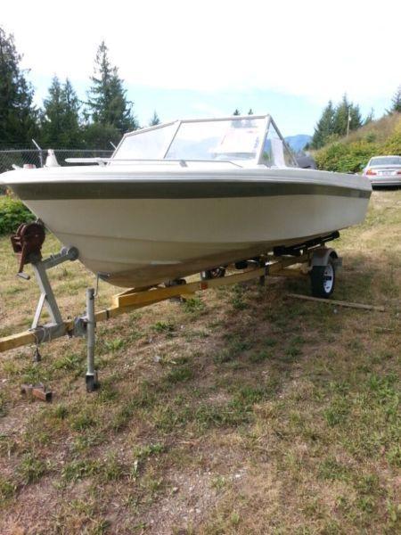 Reinell 17.5ft boat & trailer 90hp outboard
