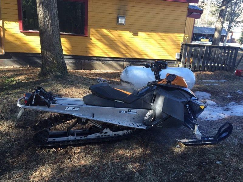 2013 ski-doo summit *Only 1000 km On new motor