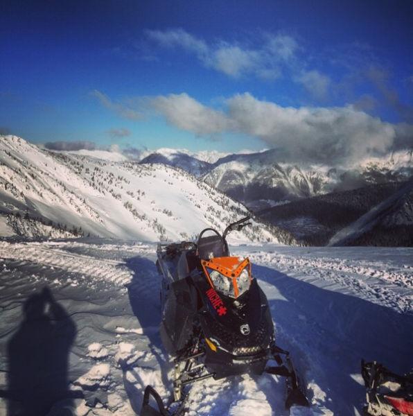 2013 ski-doo summit *Only 1000 km On new motor