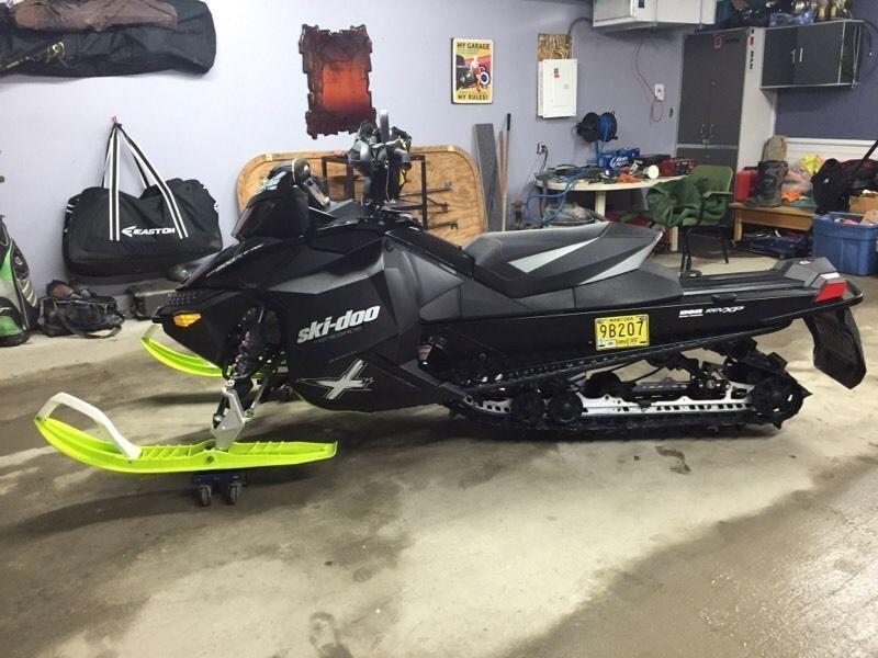 2011 Skidoo renegade backcountry X 800 Etec