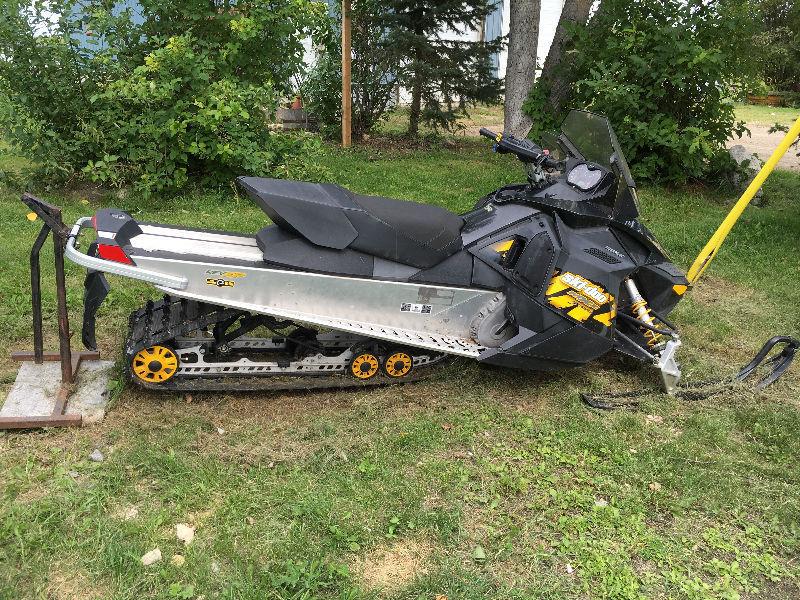 SKIDOO FOR SALE-MUST SELL