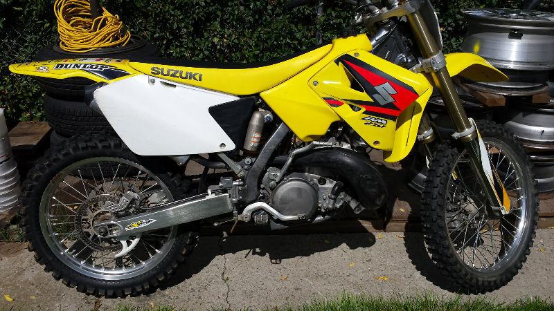 2005 Suzuki RM 250 2 Stroke