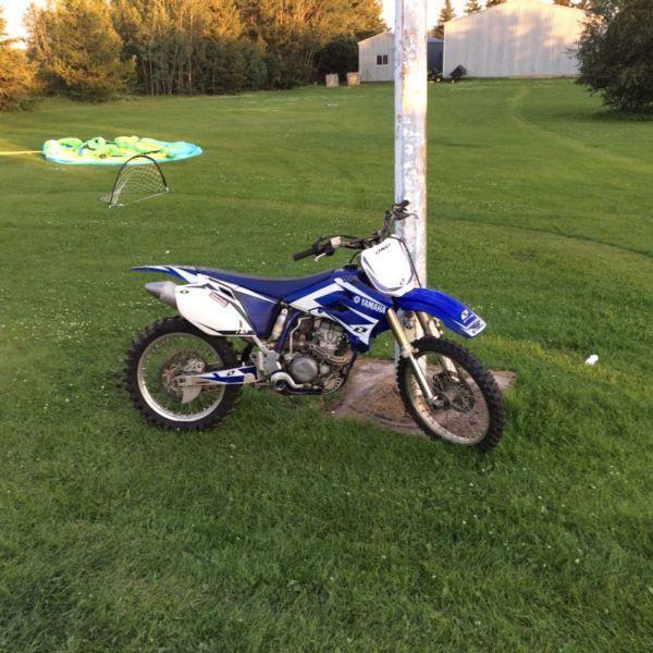 2004 yzf