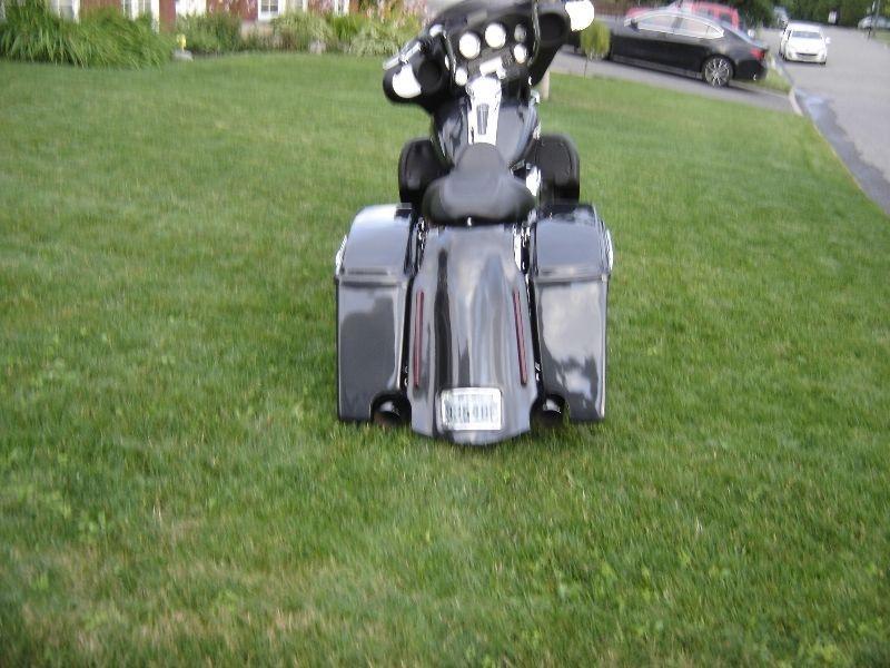 FLHX MONTER BAGGER COMME UN NEUF