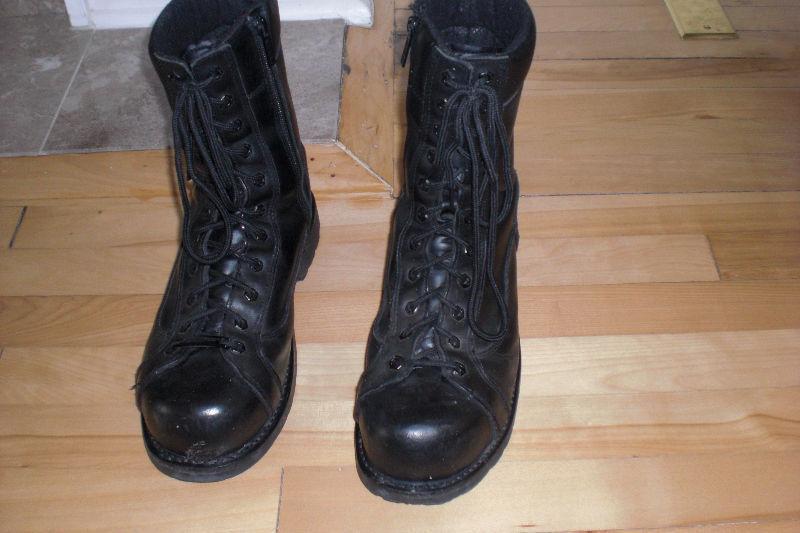 Men's Harley Davidson motorcycle boots