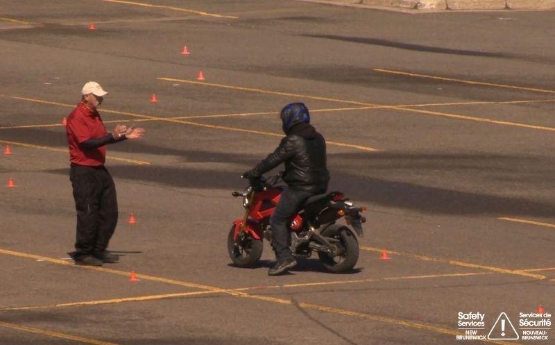 Motorcycle Safety Course - Cours de Moto