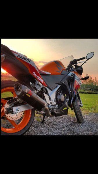 Honda cbr repsol250cc type r street bike