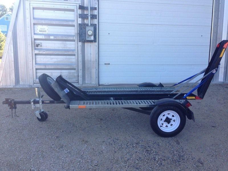 Wanted: Master motorcycle trailer