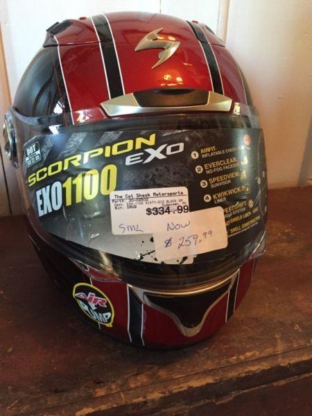 Scorpion EXO 1100 Motorcycle Helmet