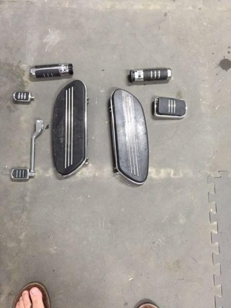 Harley Davidson floor boards with grips