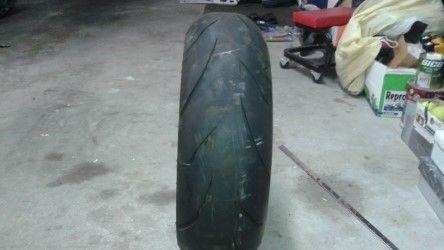 pneus de moto 180/55zr17