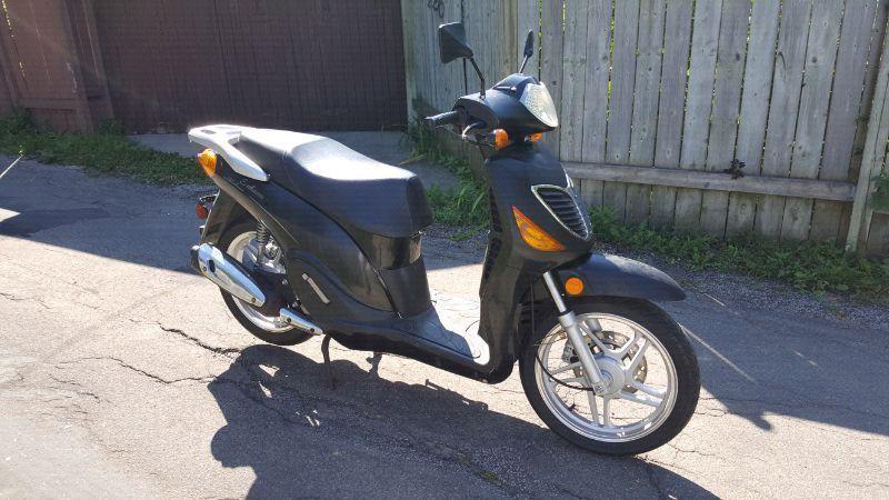 2009 150cc scooter