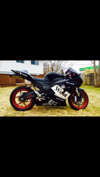 ZX6R STOLEN FROM DOWNTOWN