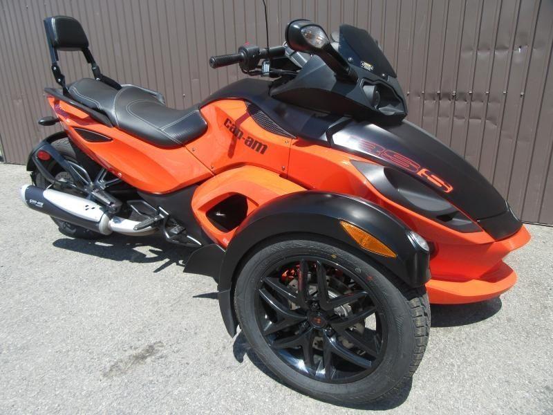 2012 Can-Am SPYDER RSS SM5 53,78$/SEMAINE
