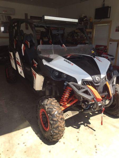 2014 Maverick Max 1000R XRS