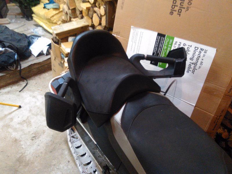 Rev up seat with heated grips skidoo brp