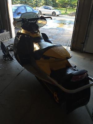 2006 skidoo 800