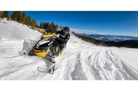 2017 Ski-Doo MXZ® Blizzard 600 HO E-TEC®