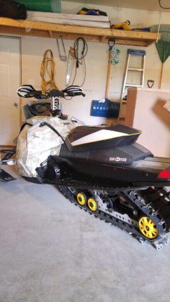 2009 skidoo 800r for trade or sell