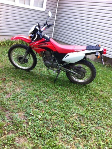 Honda crf 230l