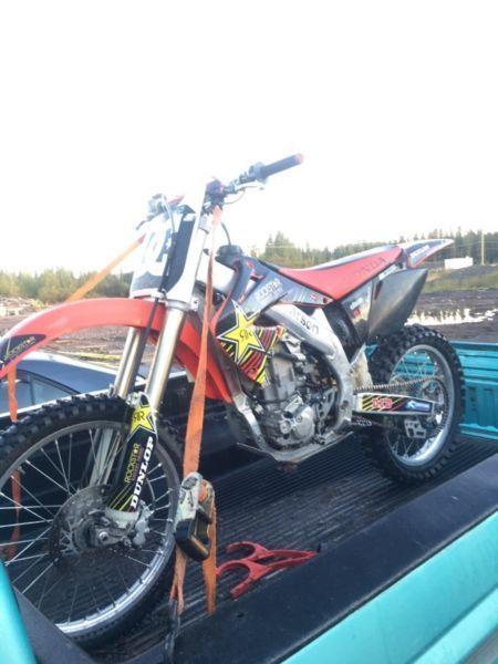 2003 crf 450r 3000$OBO