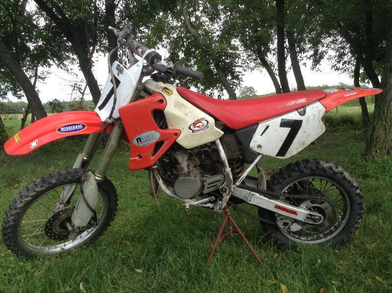 2001 CR80R 1000 firm