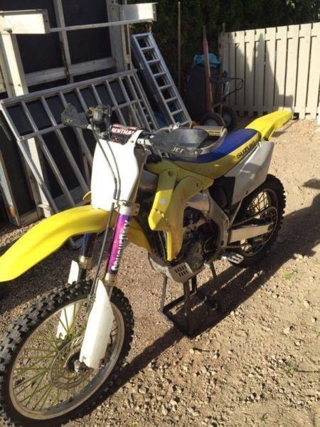 06 rmz 450