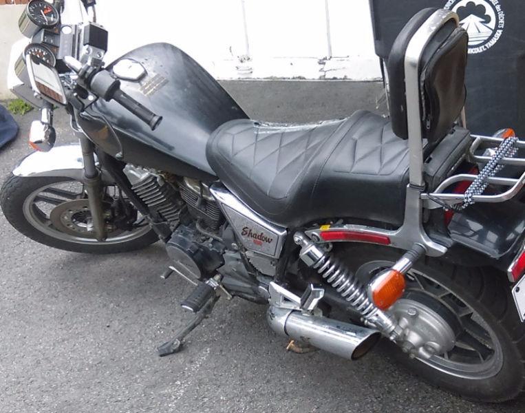 Honda Shadow 2150$ ngociable