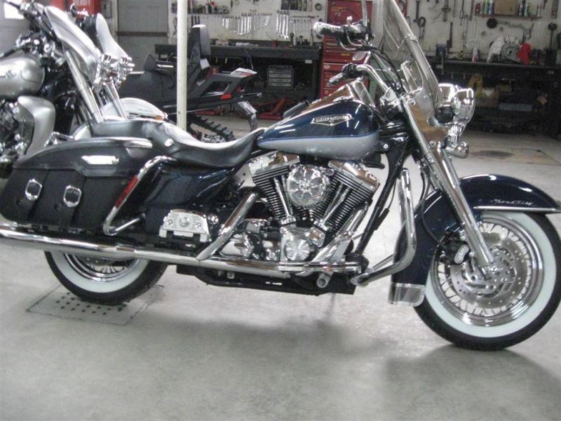 2001 harley-davidson FLHRC Road King Classic
