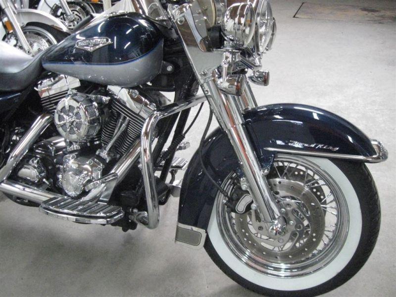 2001 harley-davidson FLHRC Road King Classic