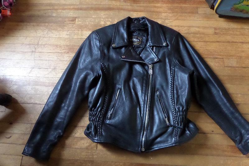 LADIES LEATHER MOTORCYCLE JACKET