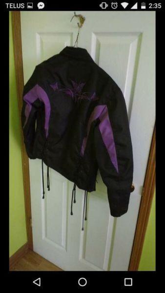 xs/s Women's Jacket for sale WANT GONE