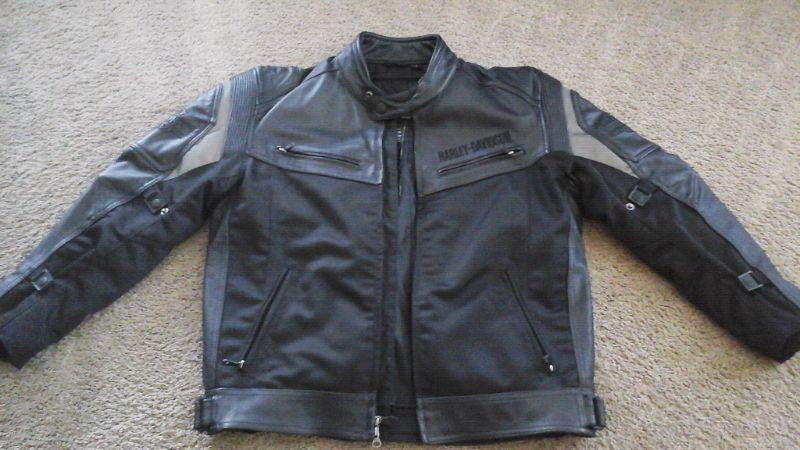 Harley Davidson Jacket -Size Large
