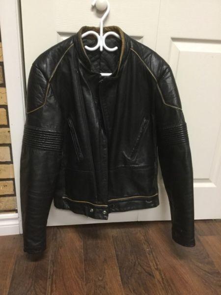 Leather motorcycle jacket men's 40