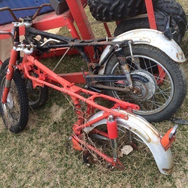 1967 Honda CL160 Chainguard